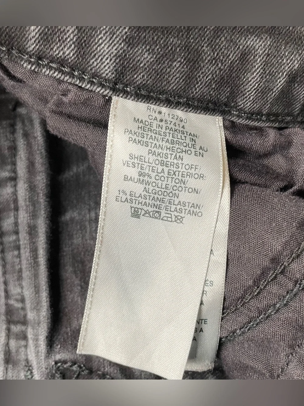 True Religion Ricky Jeans Mens Size 33 Black Back Flap Pocket Relaxed Straight